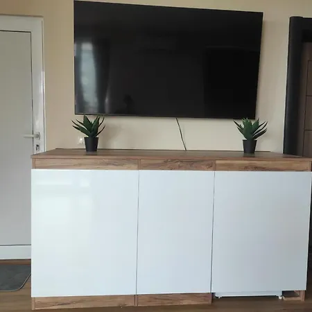 Seahome Beachfront Sea View Terrace Quiet Parking Apartman